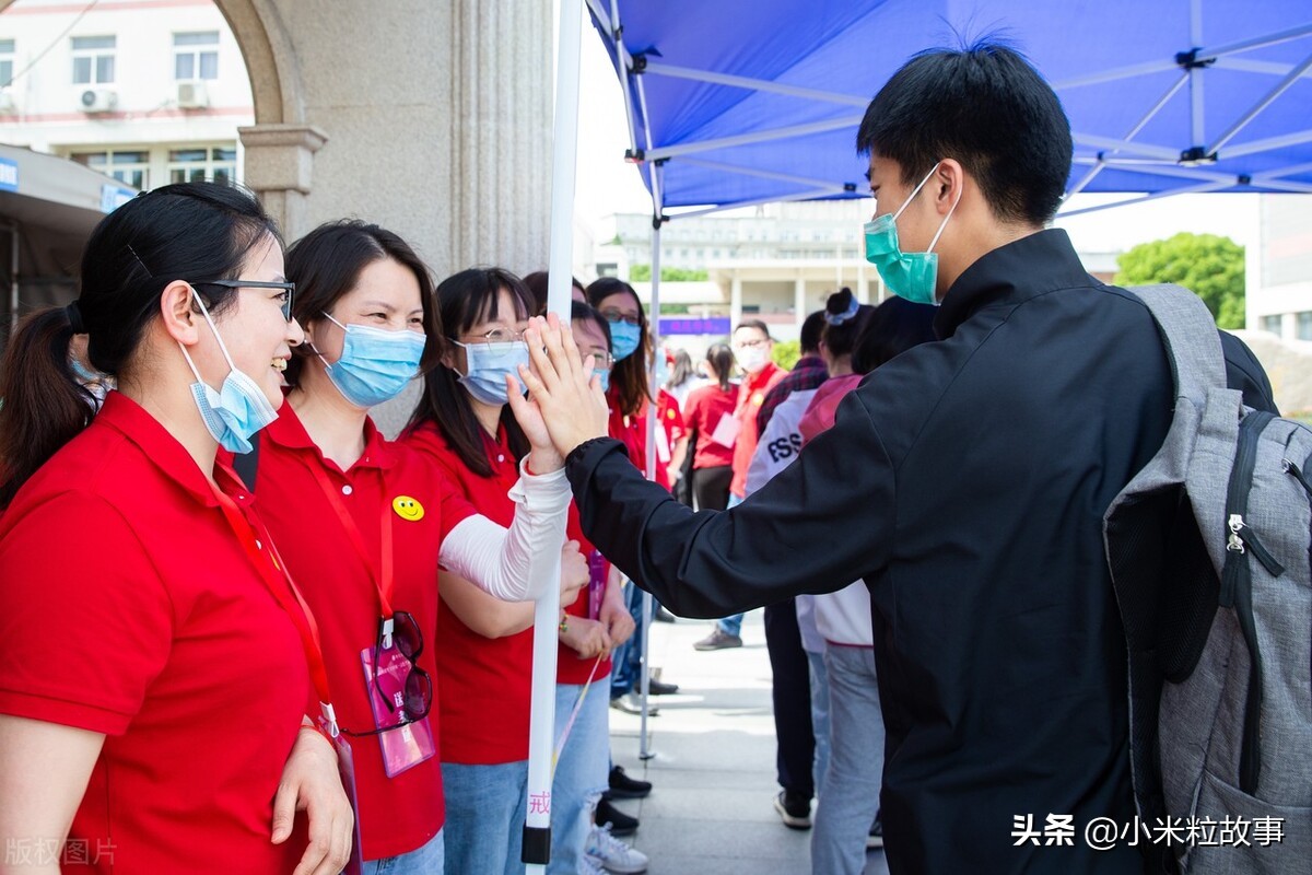 写给正在高考的学子们，你们既不是“猪”，也不是“菜”，是未来