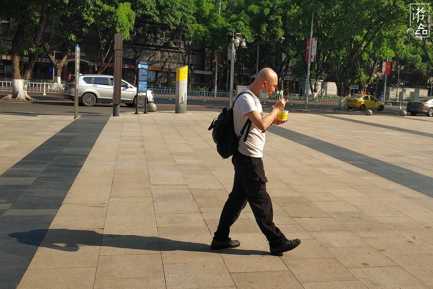 重庆人早饭都吃些什么？在街头逛了一圈才发现，小面只能排第二