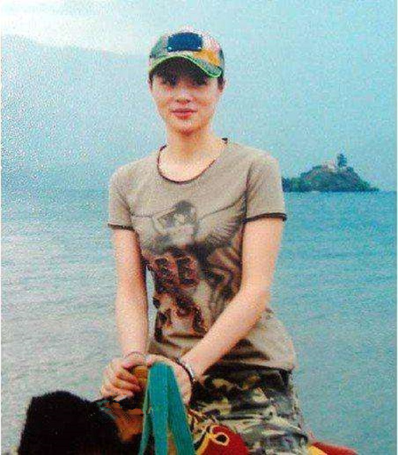 美女模特顾春芳：从江苏名模沦为死刑犯，4年“