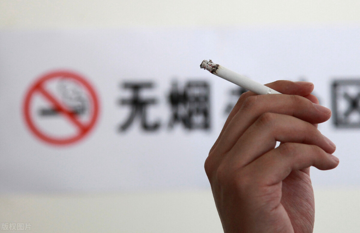 肥胖和吸烟，哪个致癌风险高？