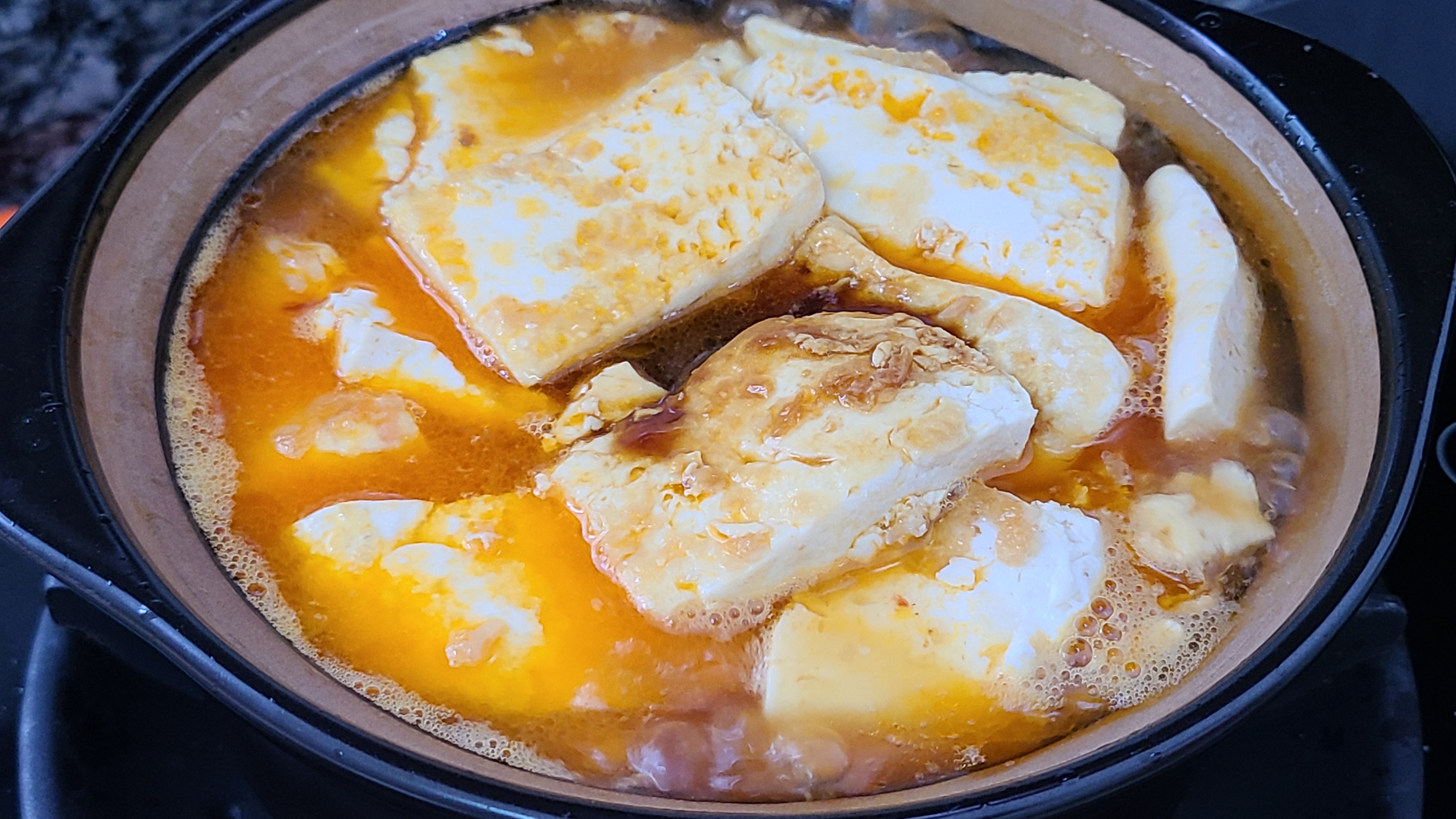 家常版白菜豆腐煲，简单好吃味道棒，天冷吃这道菜正好