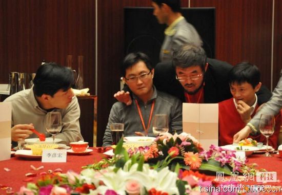 年赚200亿的斯康达是怎么衰落的？为什么小灵通