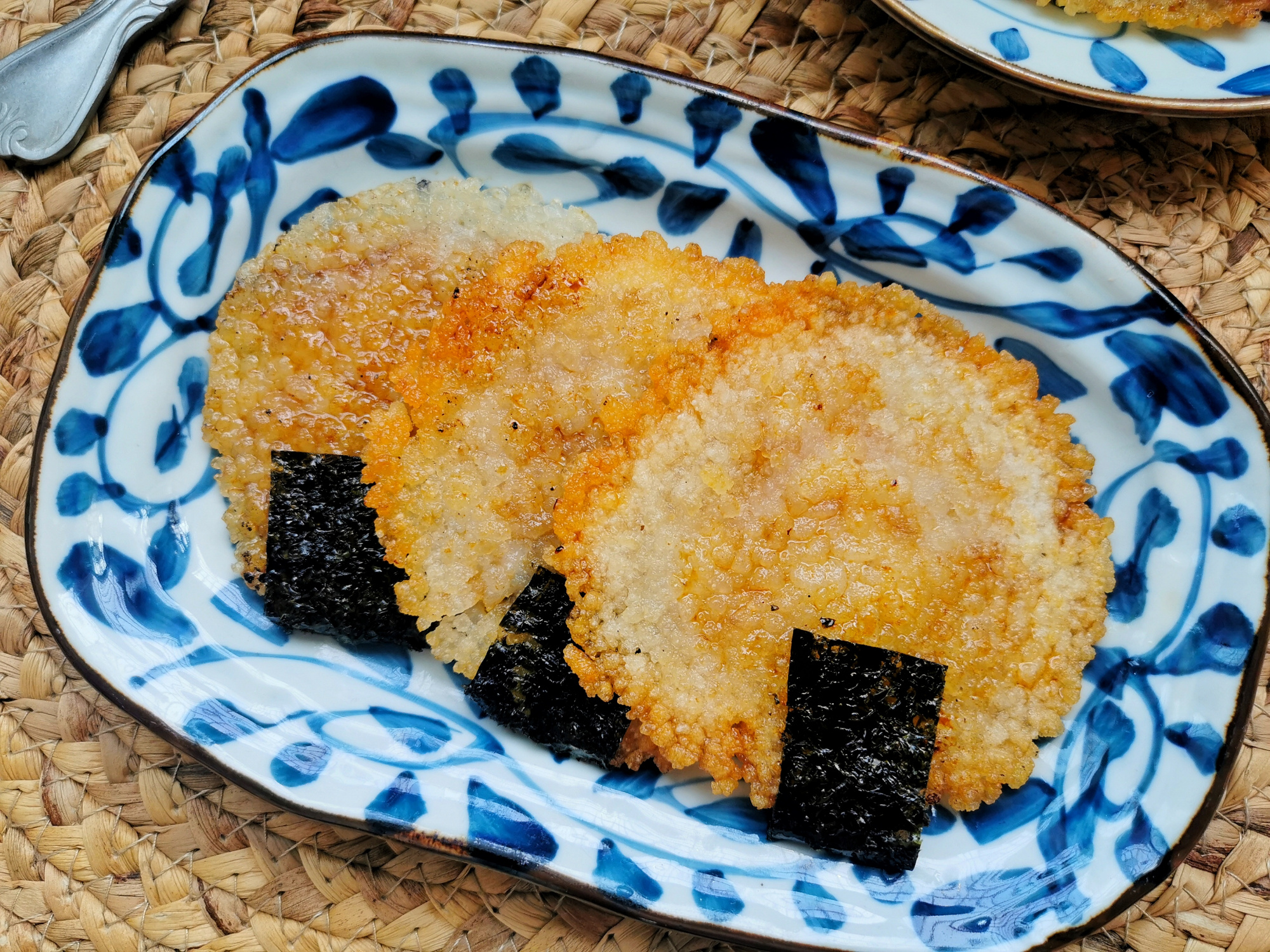 自从米饭这样做，孩子三天两头点名要吃，咯嘣儿脆，成本2块钱