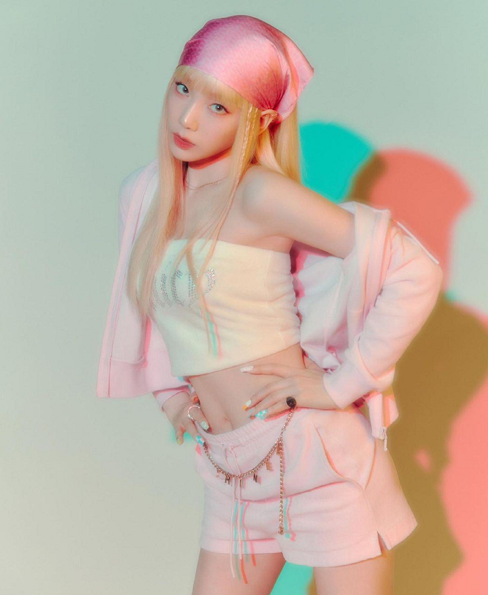 Y2K風格再度席捲！ 金泰妍、JOY、aespa都在用，SM審美還是在線