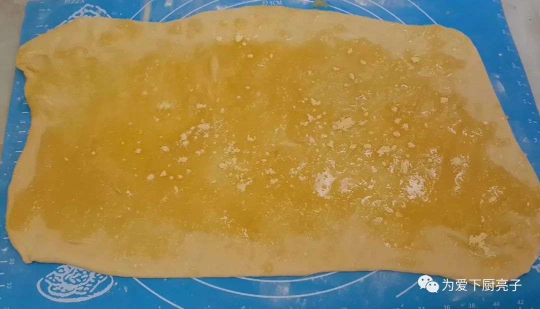 1斤麵粉，1勺白糖，掌握3個技巧，新手也能一次成功，香酥又好吃