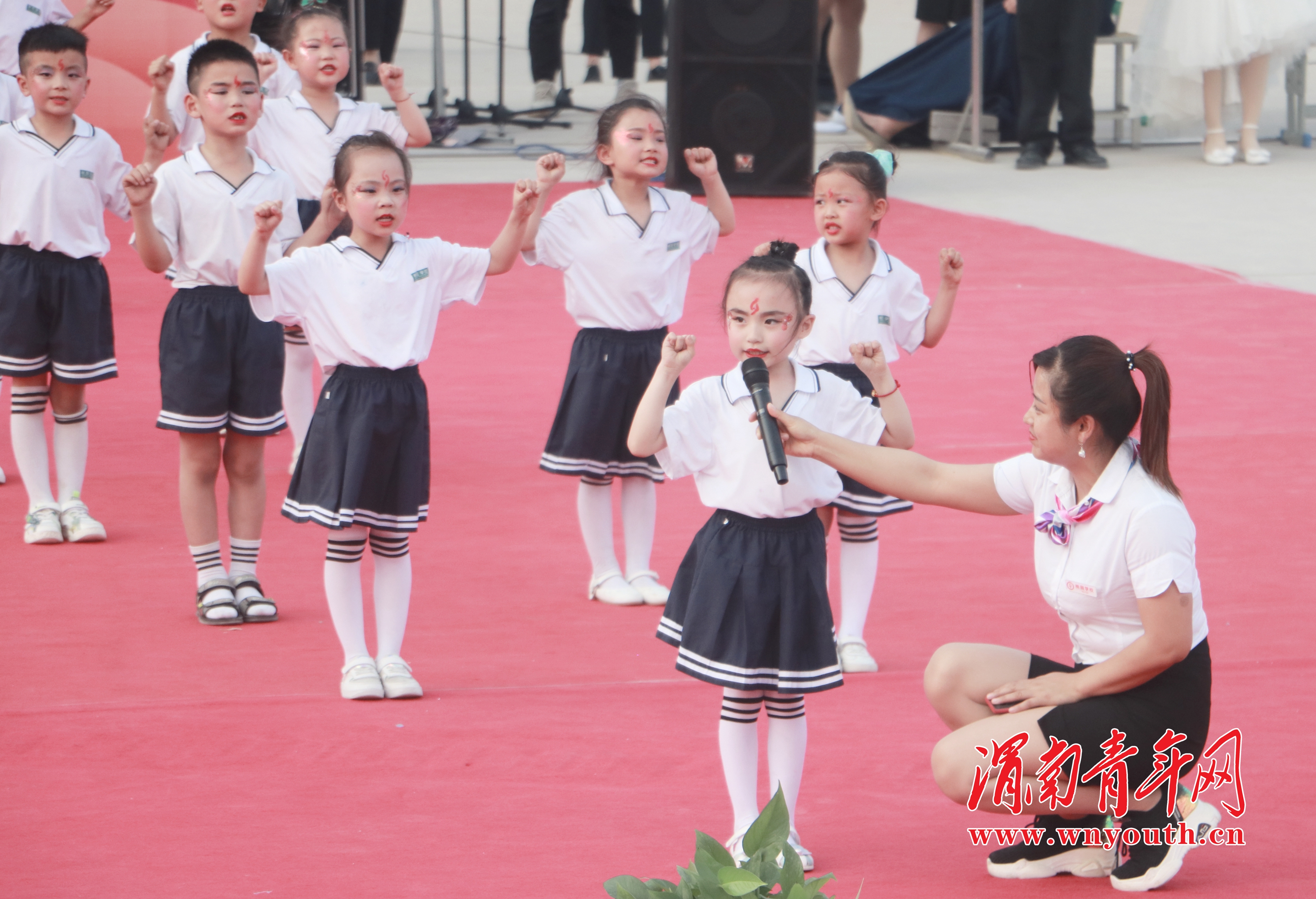 渭南桃园学校怎么样?举办大型文艺汇演(图73)