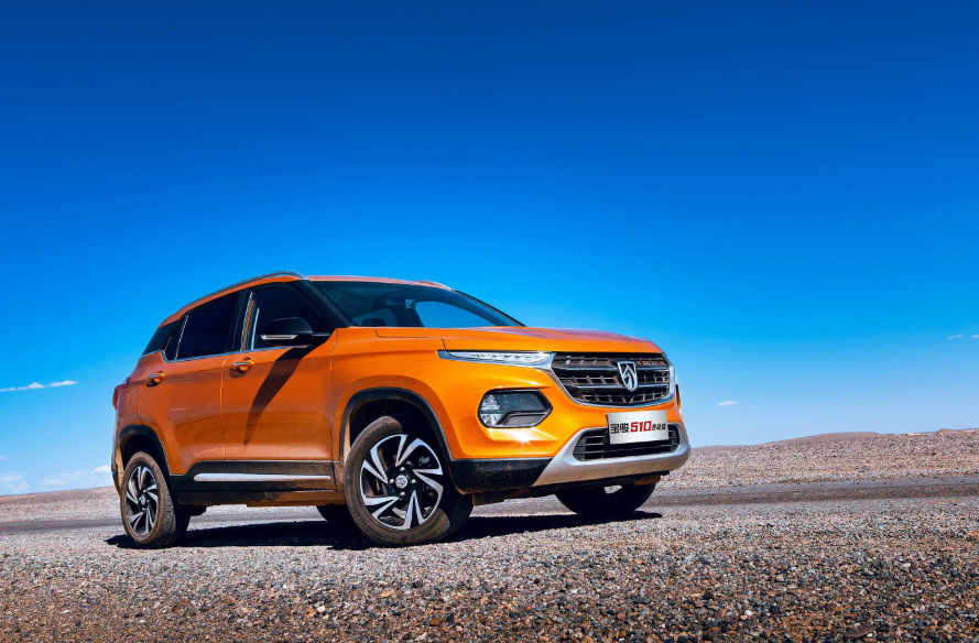 5万买一台既能家用，又能商用的车，该选谁？