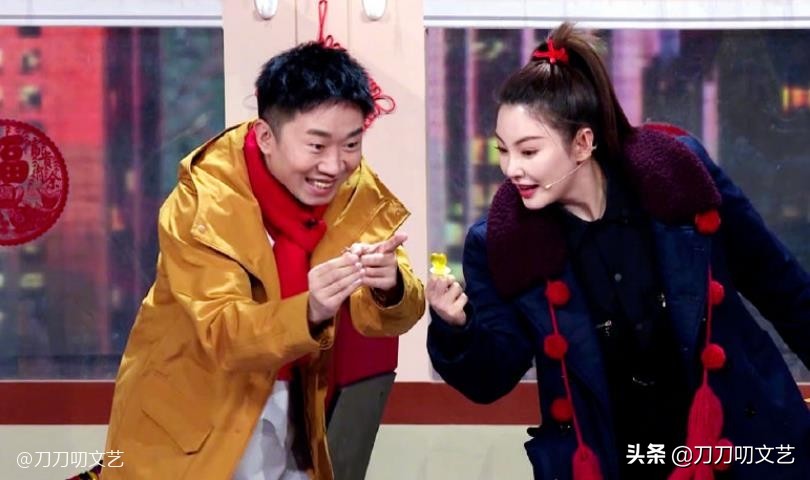 八字|众星春晚首秀谁赢了杨幂红裙惹火 倪妮白到发光张雨绮土上天