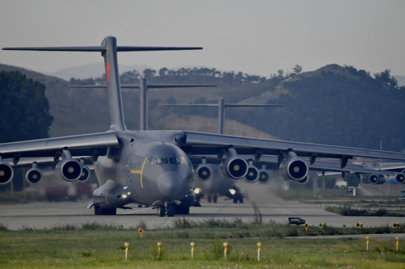 换新发动机的图160首飞！羡慕？不，中国造轰20已经万事俱备