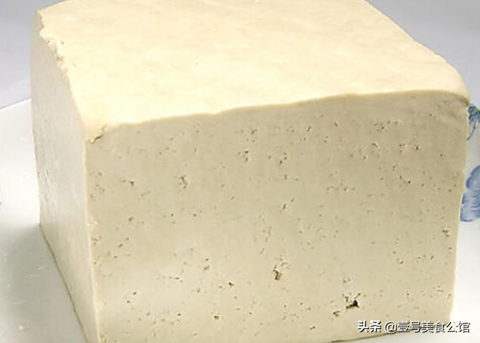 分享一款香炸豆腐丸子，外酥里嫩，好吃又解馋，家人爱吃的美食