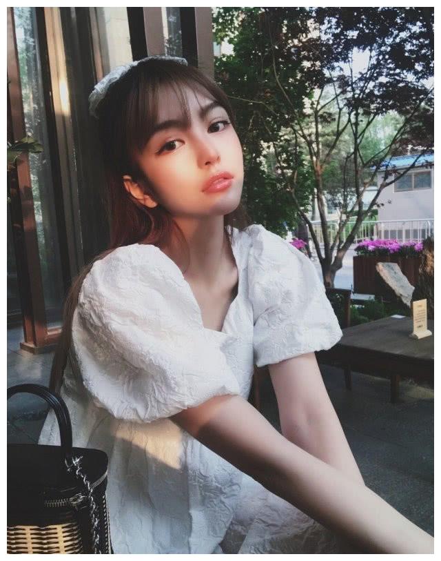 周扬青拒绝复合小猪后现身：与闺蜜惊艳合影，