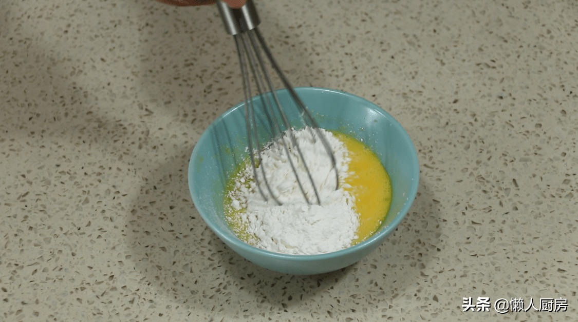 柠檬别再泡茶了，教你一个新吃法！老人小孩 都爱吃，外面买不到