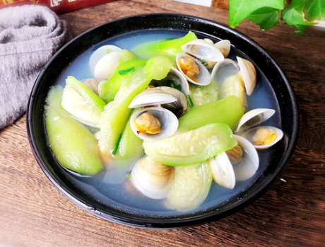 丝瓜蛤蜊汤的做法步骤图 营养美味还低脂-起舞食谱网