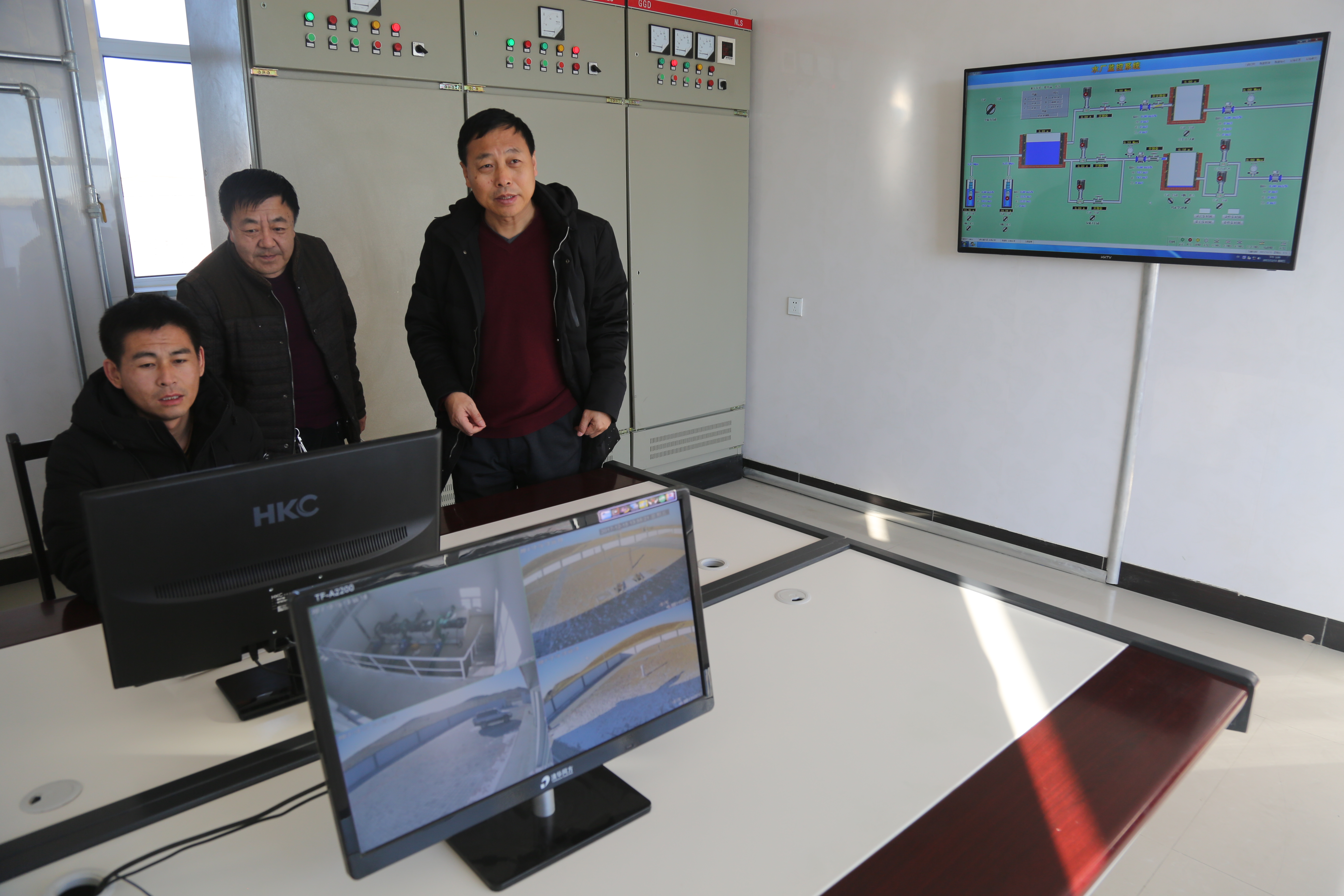 老河调水三百里，惠及十万蒙汉亲