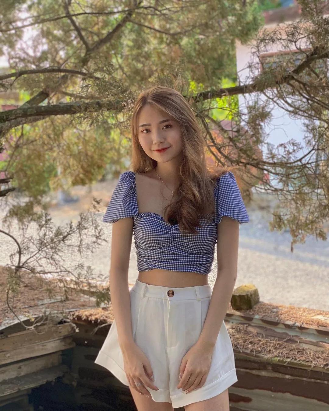 # of illustrated handbook of schoolgirl of face of # first love loves to be like stars, does the hope have starlet forever in your eye? ? ? 