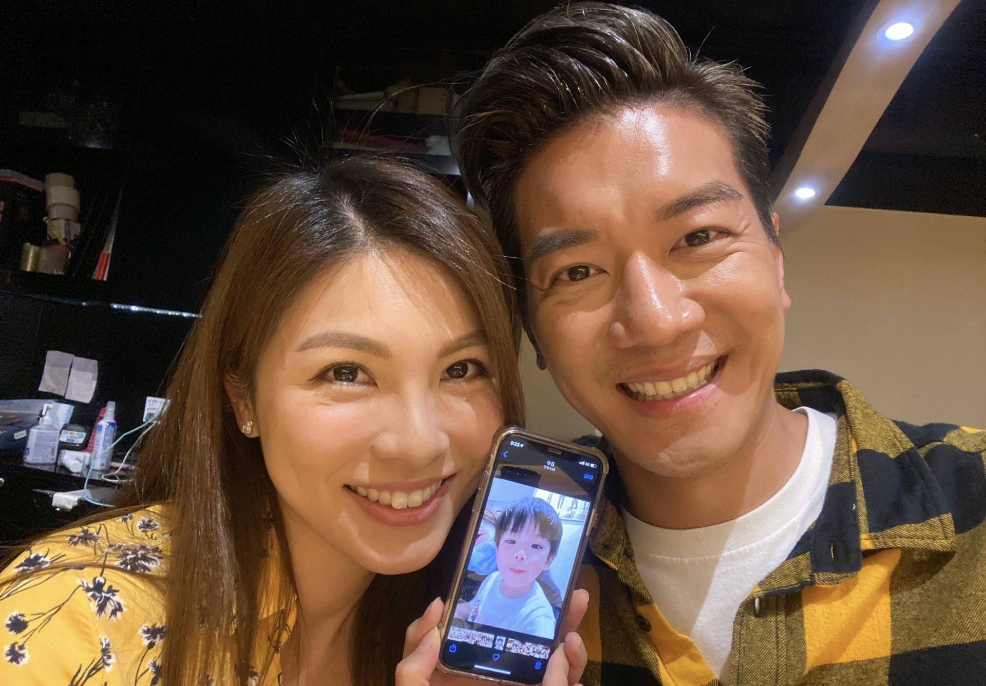 陈小春化身厨神获儿子点赞，应采儿让“浪子”变得温柔体贴
