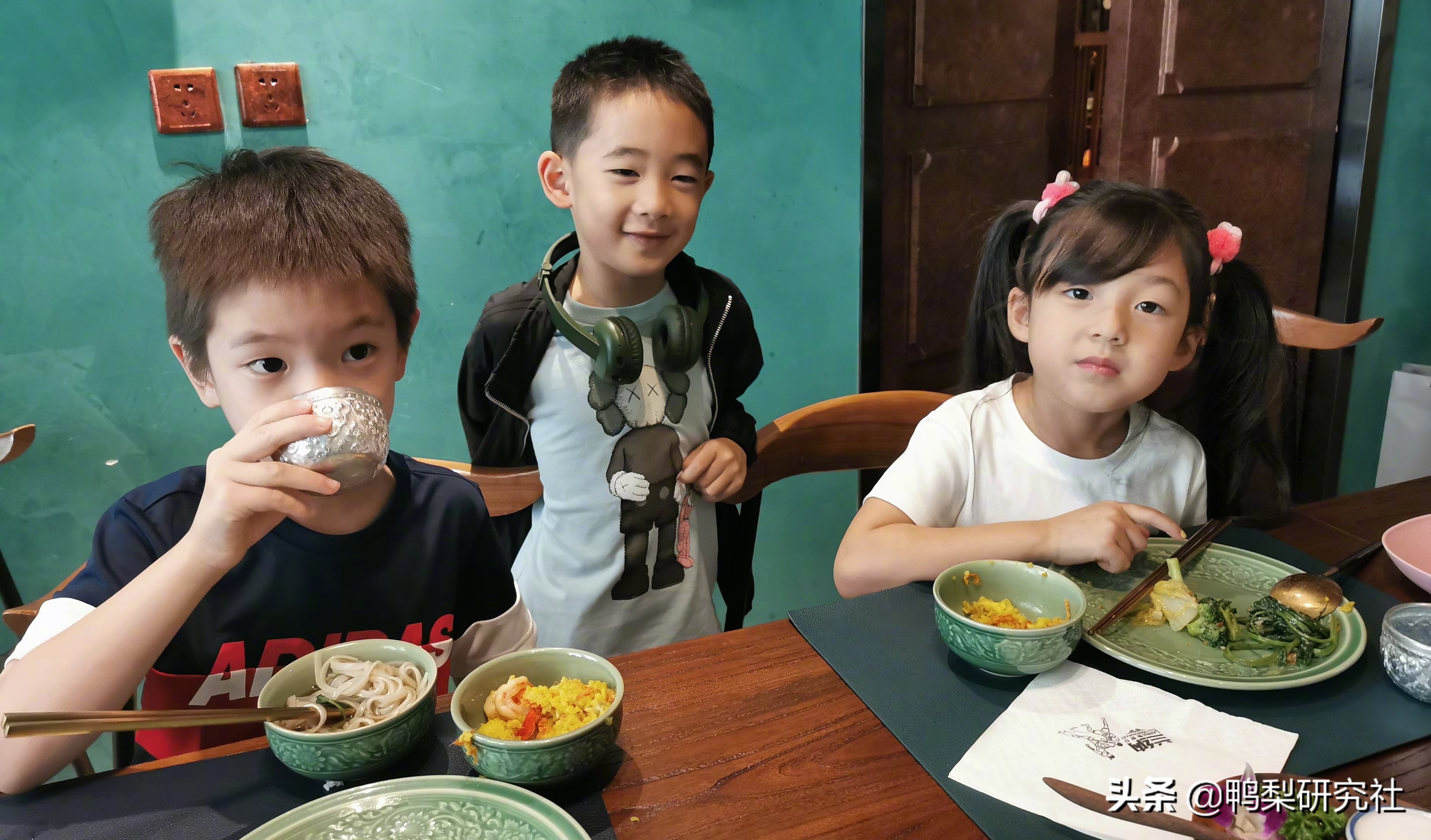 霍思燕将“甜言蜜语”当作家常便饭，把嗯哼大王培养成小暖男