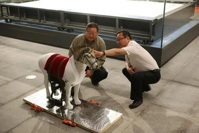 ����֮ͭ�ڡ�����ͭ����������