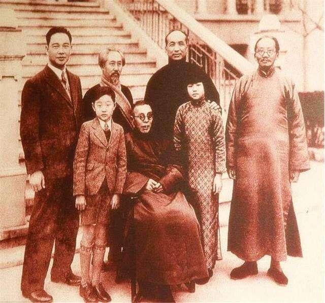 “汉奸”汪精卫旧病复发日本去世，留下2子3女，现在过得怎么样