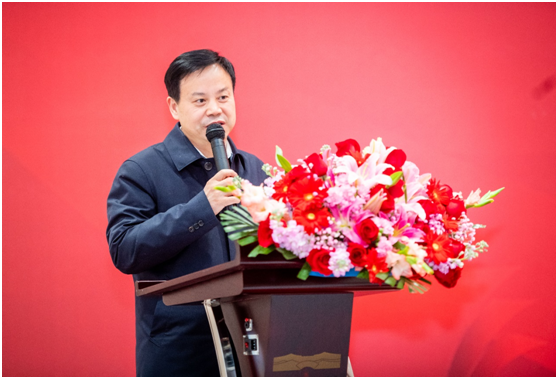 高铁会展新城再添名校！环球融创会展上东区签约龙弋电竞平台