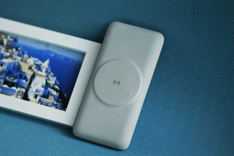 无线充电更快捷 南卡NANK-POW3无线快充充电宝