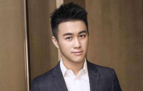 何猷君否认奚贵妃怀二胎，“狼来了”说多了就