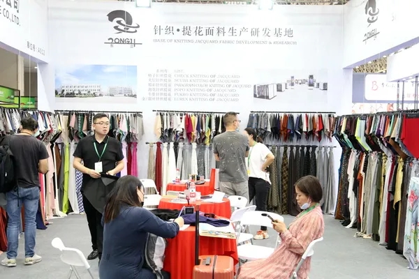  Accurately lock in the new business opportunities of "double channels" 2021 Keqiao Spring Textile Expo ends perfectly