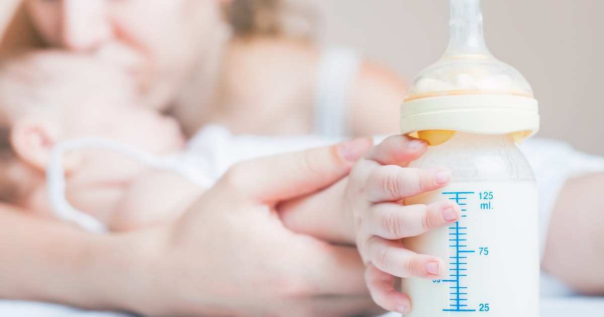 新生儿奶粉喂养量是多少？新手父母必须要掌握的育儿知识