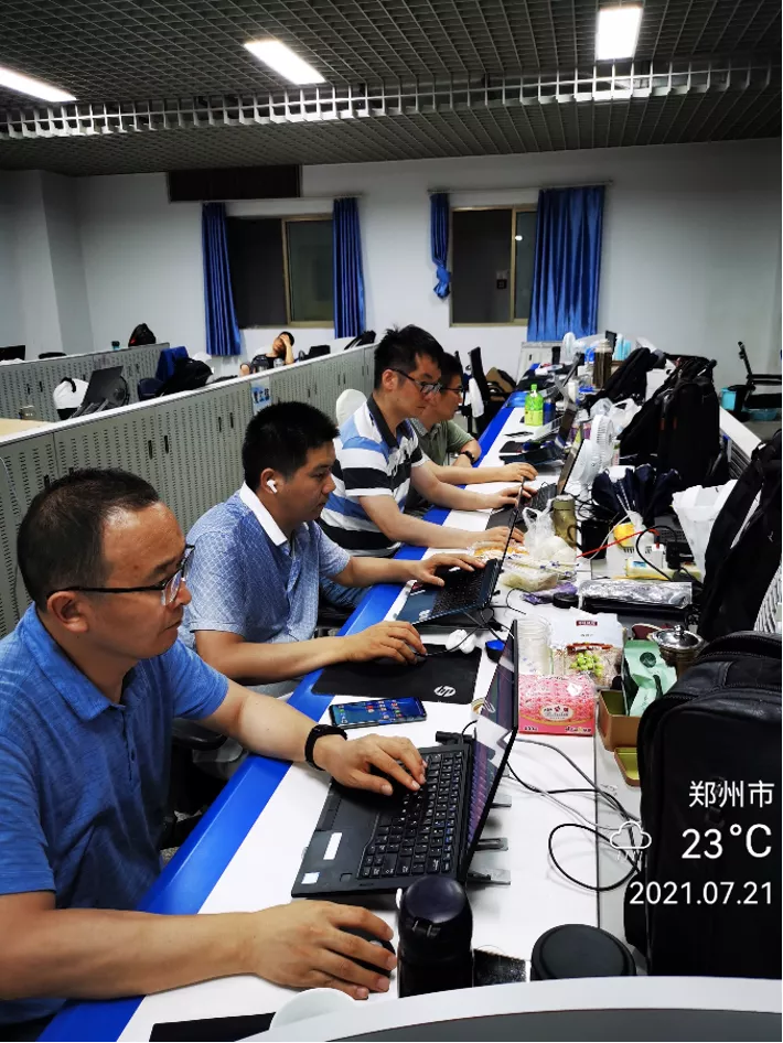 暴雨中的坚守,华为全力支持运营商做好河南汛灾的通信保障工作