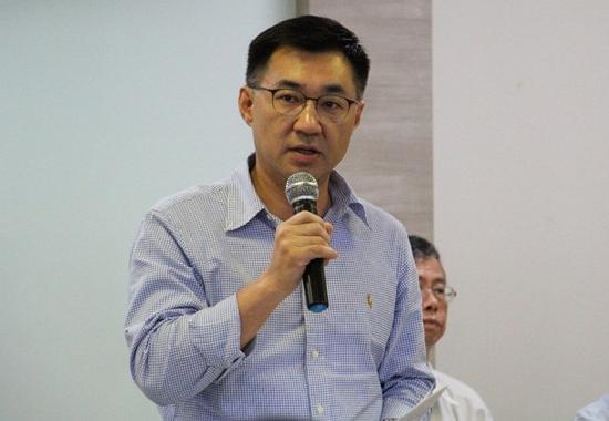 一夜之间，“我是中国人”响彻两岸，江启臣作出的这番表态不简单