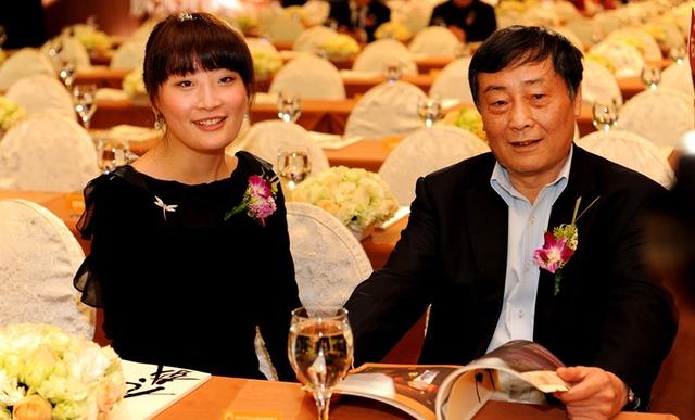 14年上榜福布斯，千亿级继承人，父亲是娃哈哈董