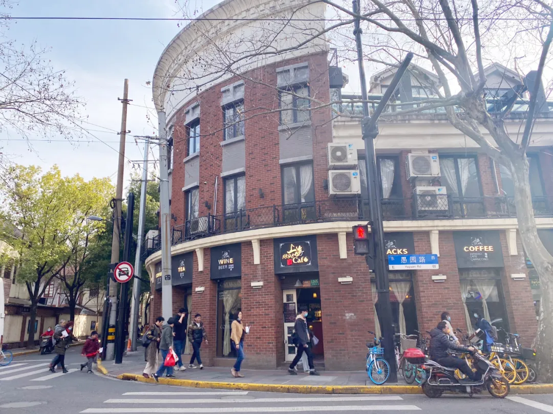 最牛「微创手术」，上海改造的一条历史街区，竟变身时尚新地标