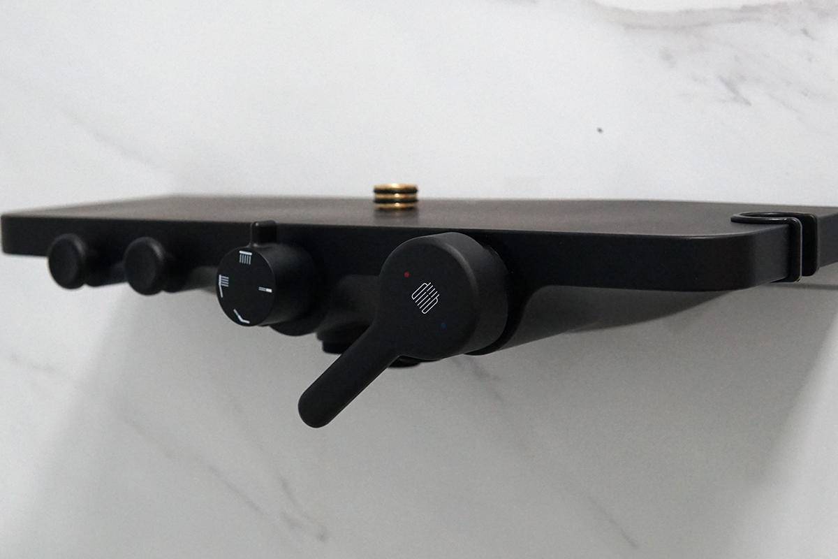 diiib大白多功能黑钻花洒带来淋浴新体验~洗澡爽翻