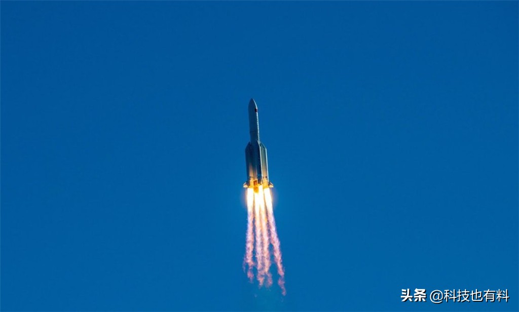 �̵��й�����2020���ɾͣ������й�ͨ����ǿ��֮·