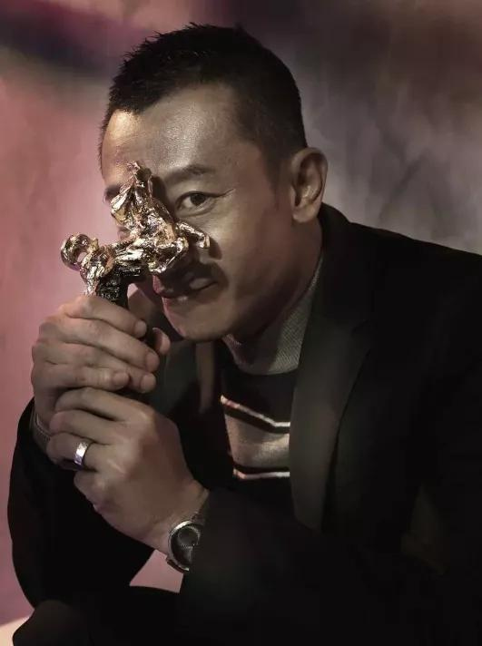 一集就爆,华语成人剧愈发刺激了