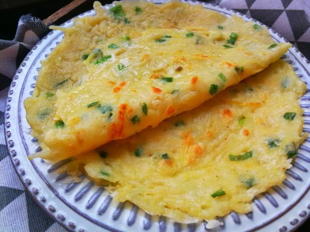 头伏饺子二伏面，三伏烙饼摊鸡蛋，分享6种鸡蛋早餐饼的做法