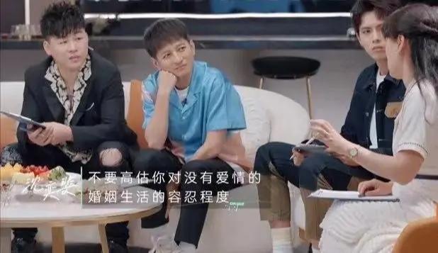 芒果台“搞事情”！3对感情不和的夫妻重聚，这档离婚综艺太真实