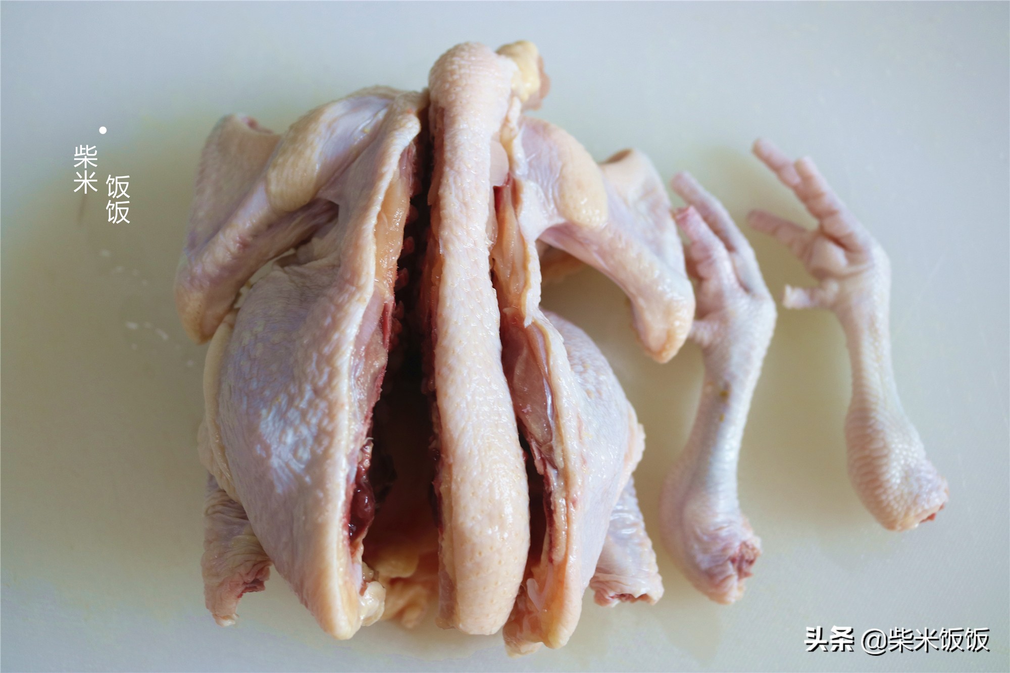 想吃烤鸡别买了，自己在家做，方法很简单，又香又嫩比买的好吃