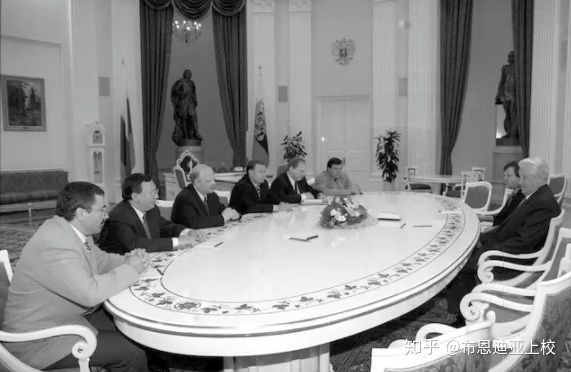 俄韩两国财阀大比拼