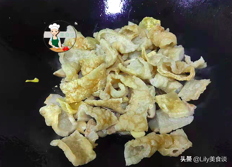 菜市场碰到它别手软，一次买10斤，炸一锅存冰箱，随吃随取，方便