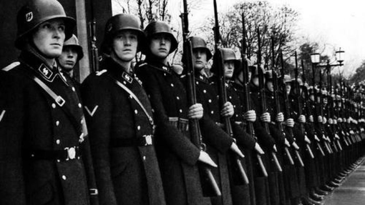 二战时的柏林会战究竟有多惨烈？攻克柏林的前