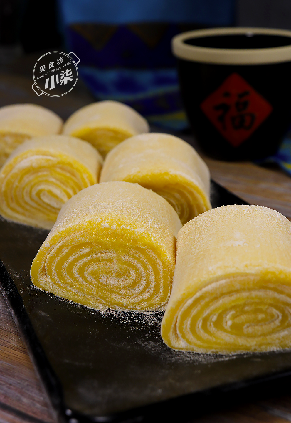 2個紅薯，1碗糯米粉，不烤不油炸，簡單一做，軟糯香甜又多層