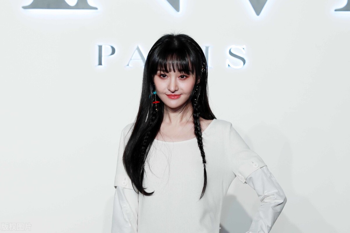8月8瓜大：郑爽评论阿里巴巴事件，声称不会放弃对弱势群体发声