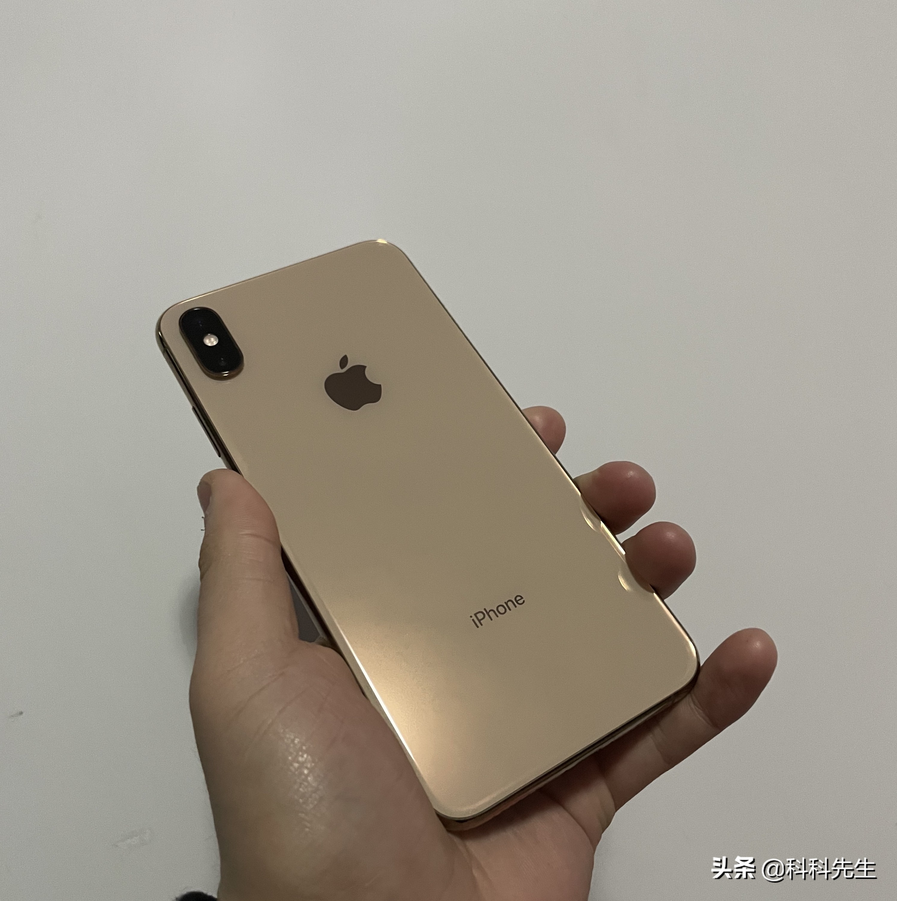 2999入手的真机皇iPhone XS Max体验，物超所值