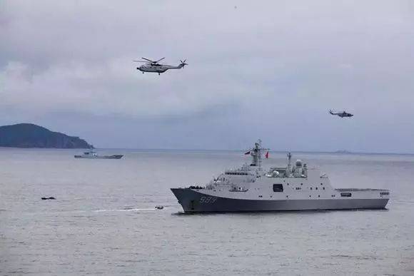 075型两栖攻击舰进度喜人：二号舰今试航 与一号舰仅隔4个月