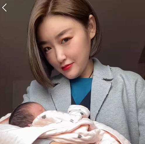 本山传媒娇娇自曝当妈！生下双胞胎正办离婚，