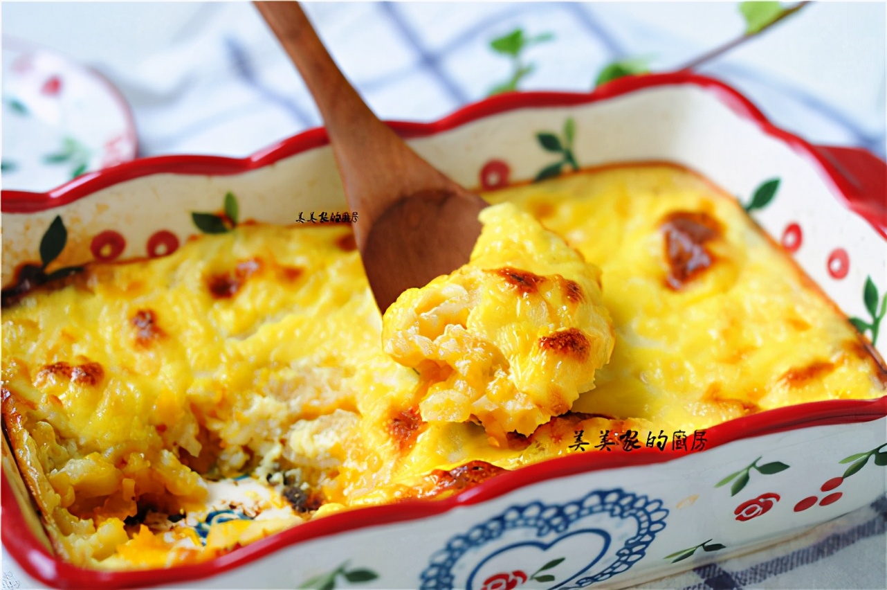 早餐不吃煎餅了，南瓜裡打入一個雞蛋，又鮮又嫩，比披薩還香