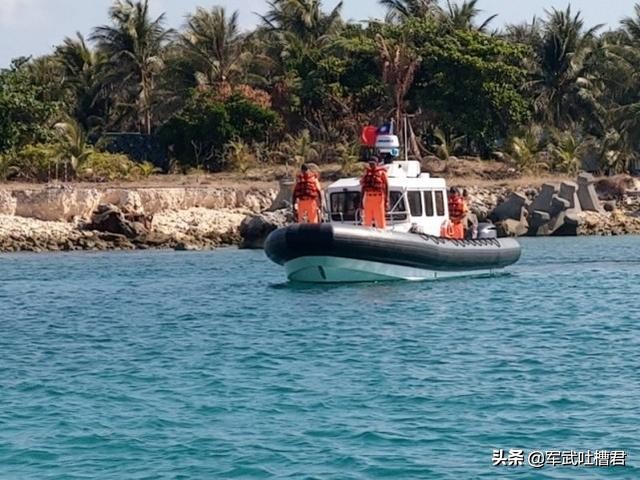 台军派遣新型巡逻艇驻防东沙岛，长度达11米，排水量高达8吨