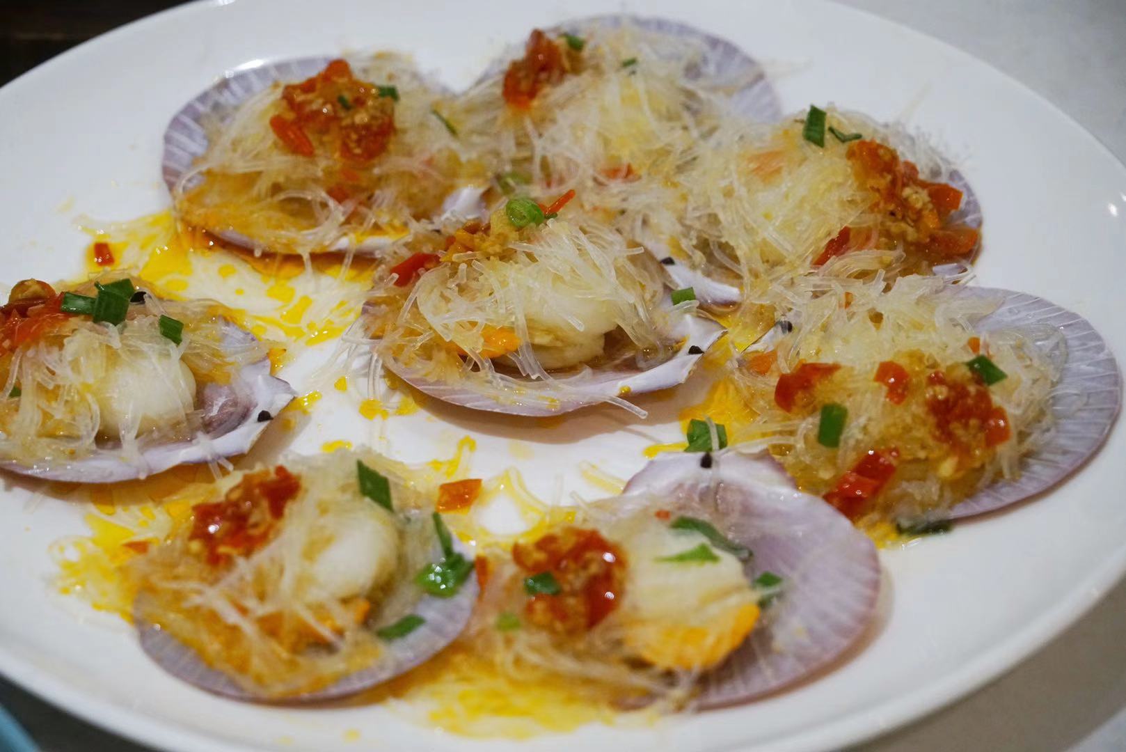 冬天旅行首选目的地，三亚吃喝玩乐全攻略，给你最悠闲的海岛时光