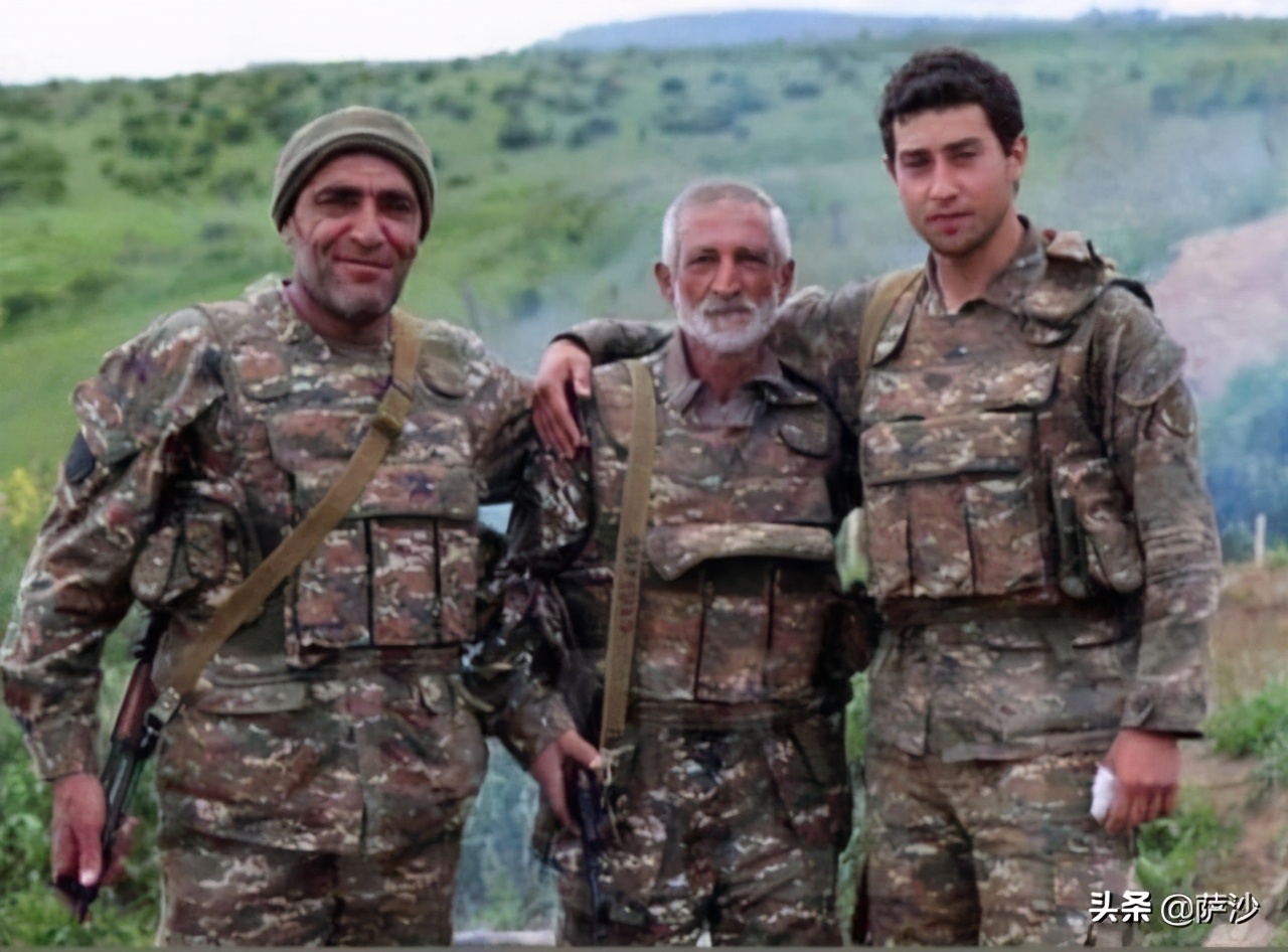 杀死150万人的亚美尼亚大屠杀真相：萨沙问答第